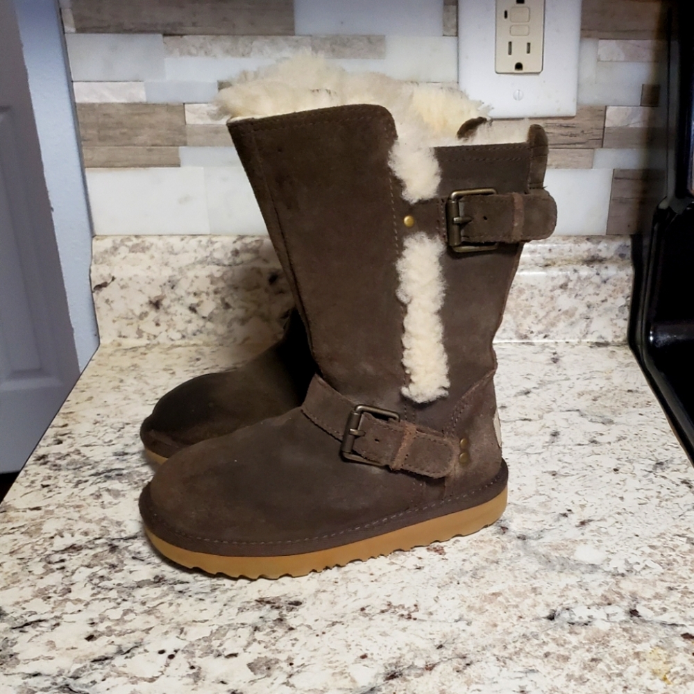 UGG Girls boots Size  10